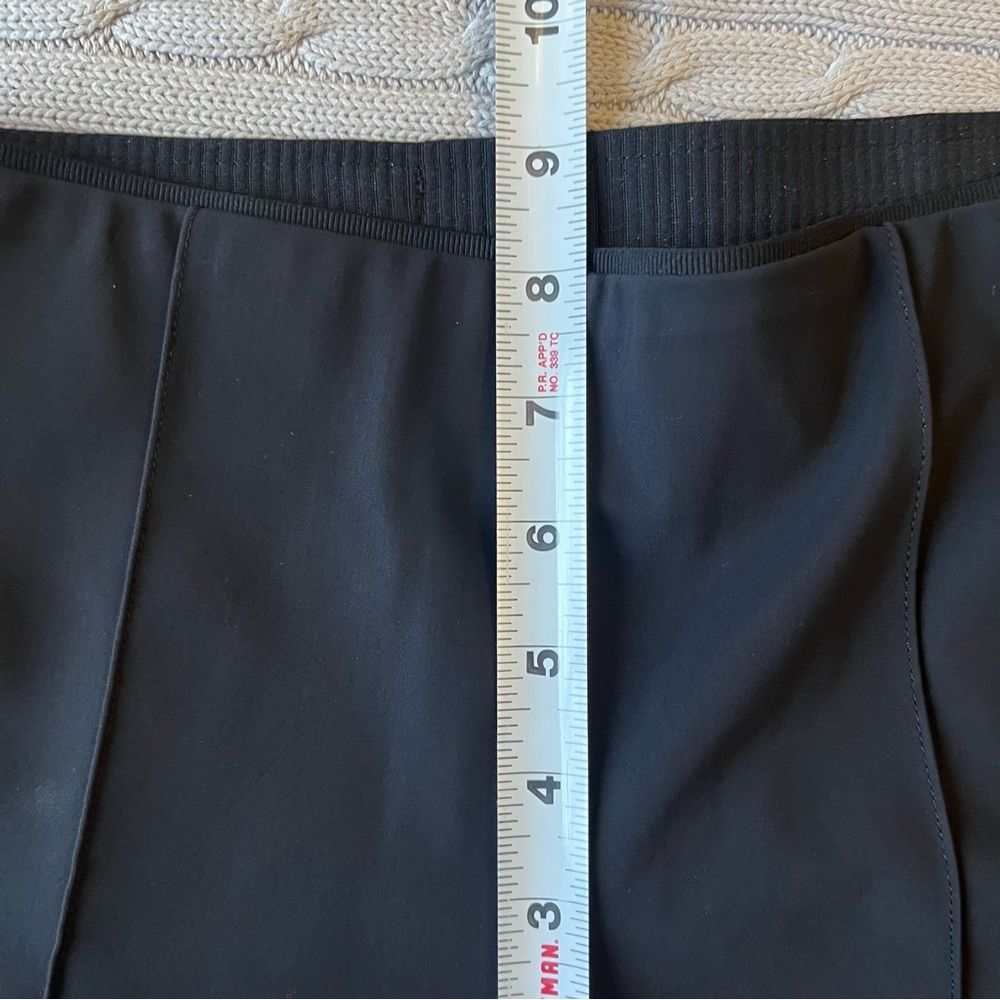 Athleta Women’s Black Mercurial Crop Pant Sz XS Petite - Picture 13 of 13